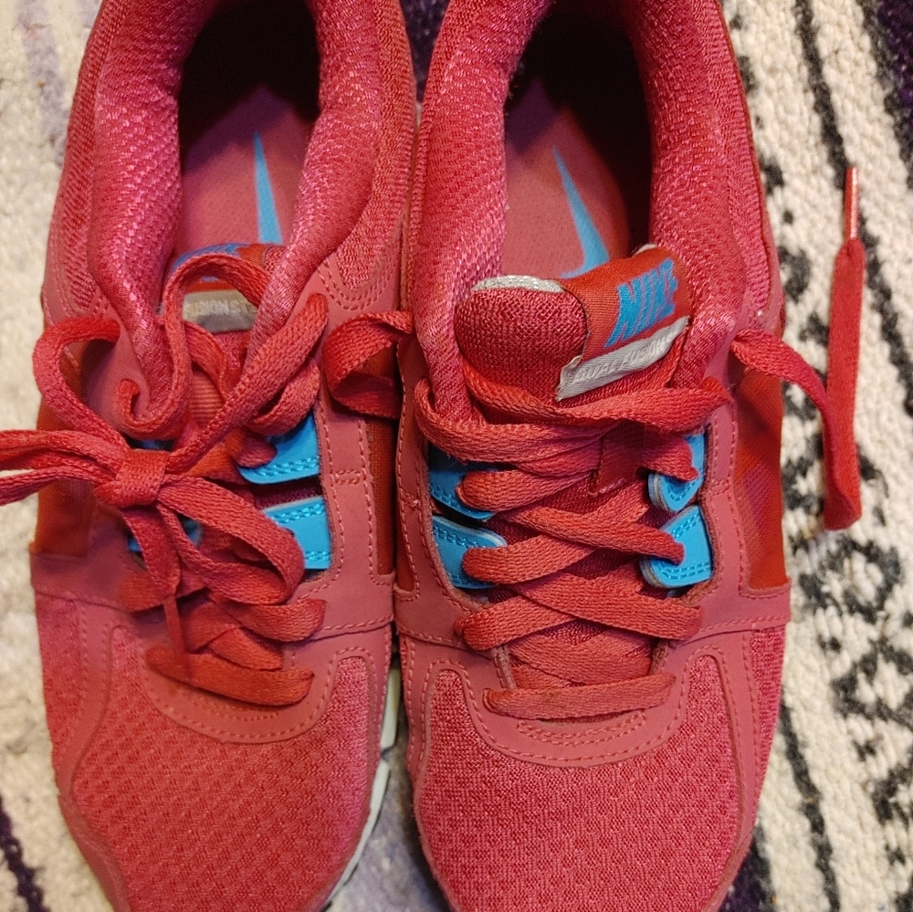Ladies Nike Running Athletic Shoes